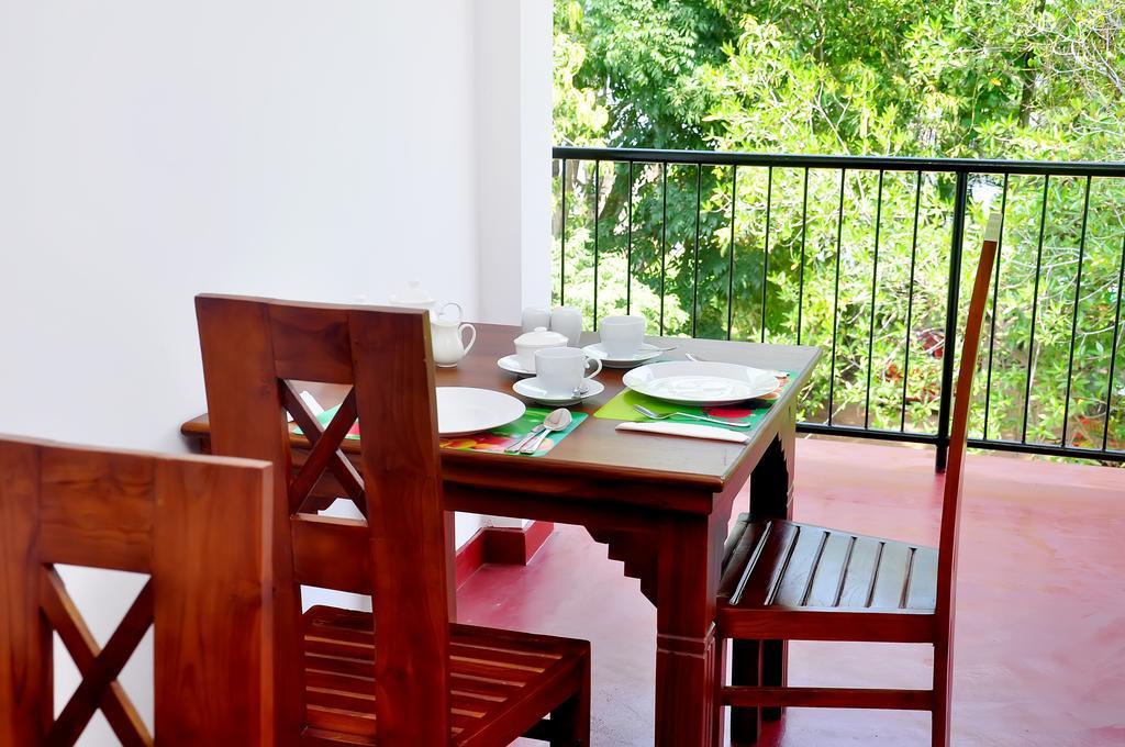 Little Swan Guest House بينتوتا المظهر الخارجي الصورة