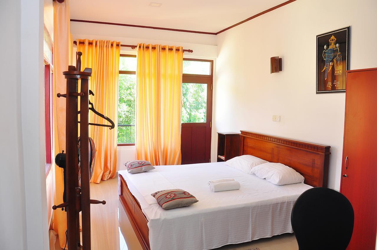 Little Swan Guest House بينتوتا المظهر الخارجي الصورة
