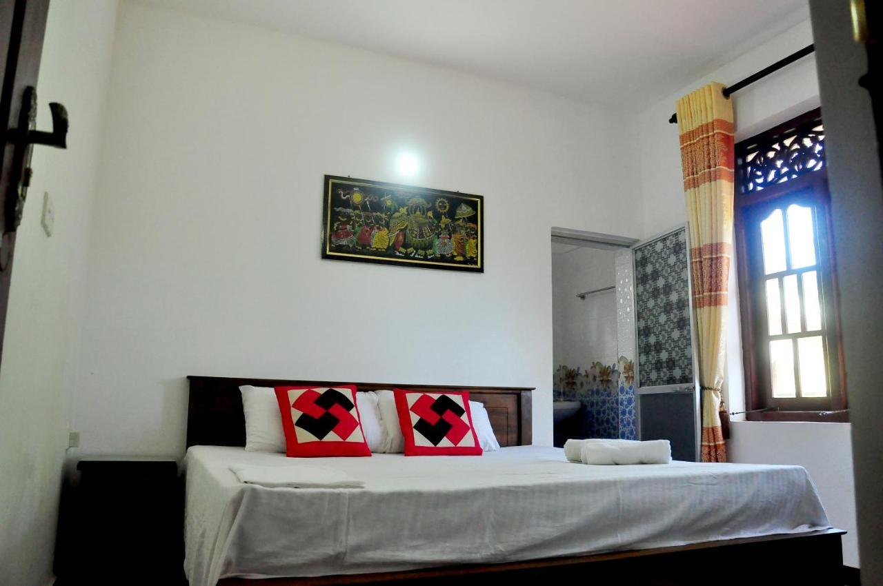 Little Swan Guest House بينتوتا المظهر الخارجي الصورة